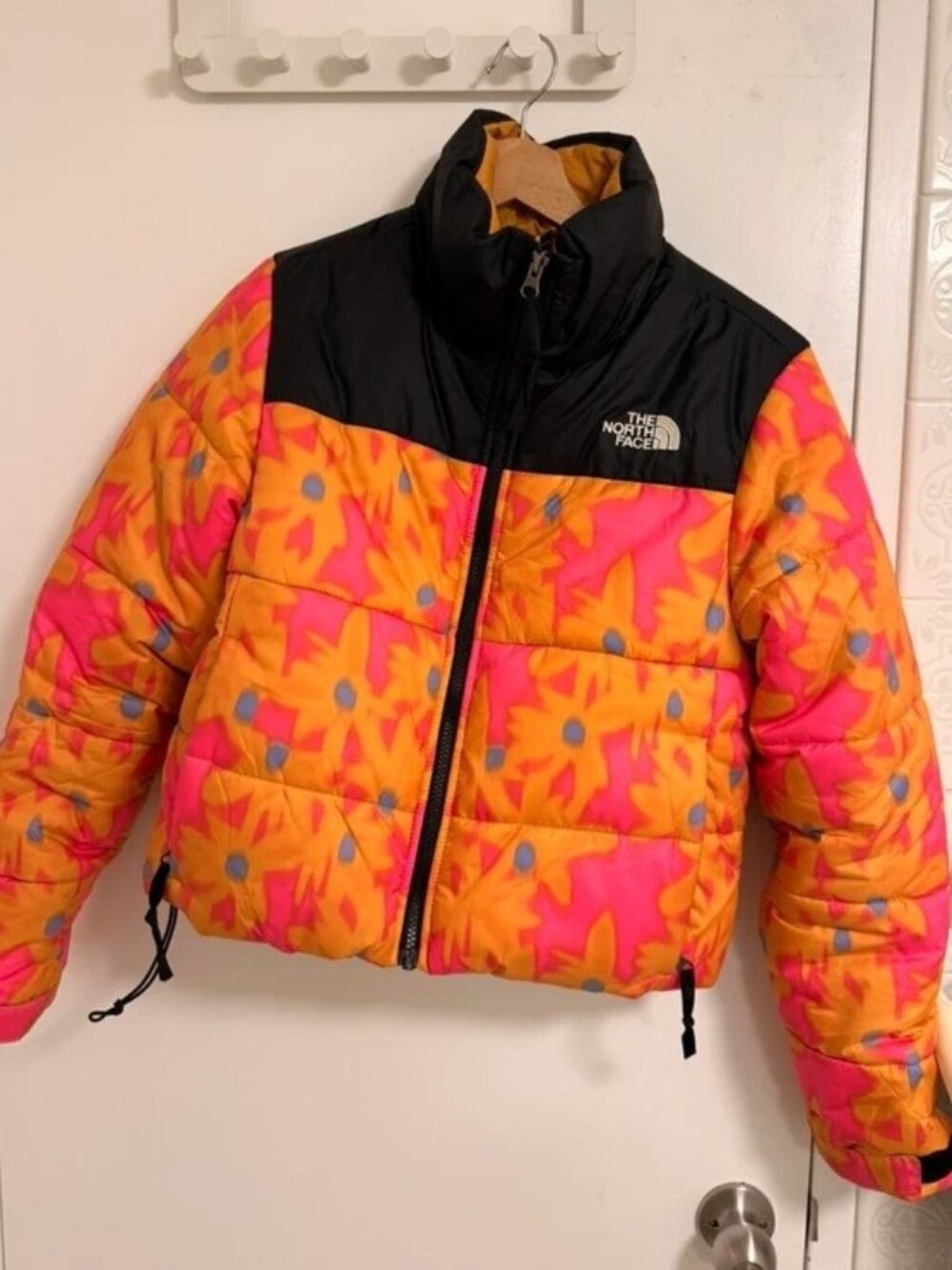 The North Face Saikuru Cropped Puffer Jacket Yellow Flower Print S